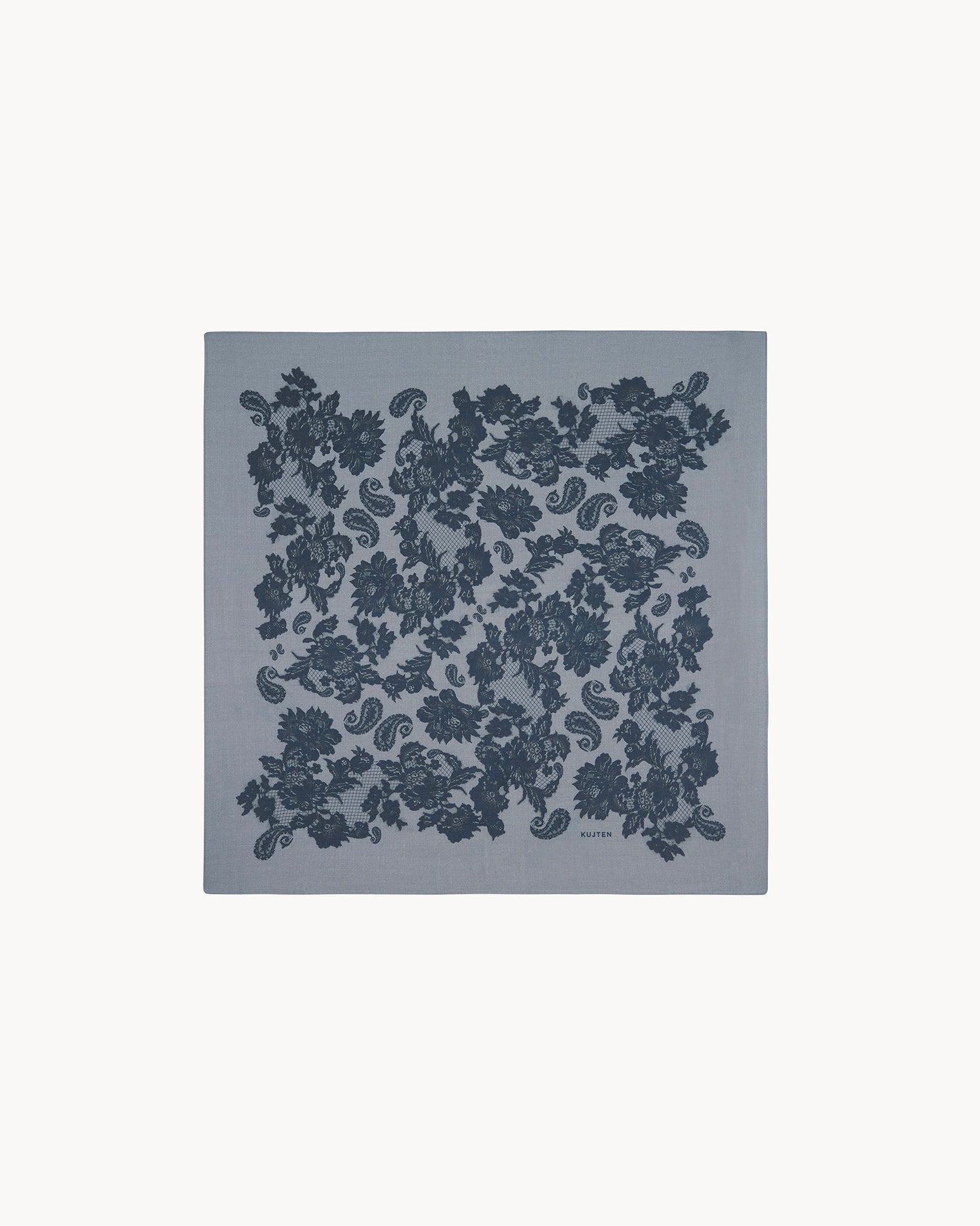 KUJTEN Small Bandana Hachi Lace Flannel Gray