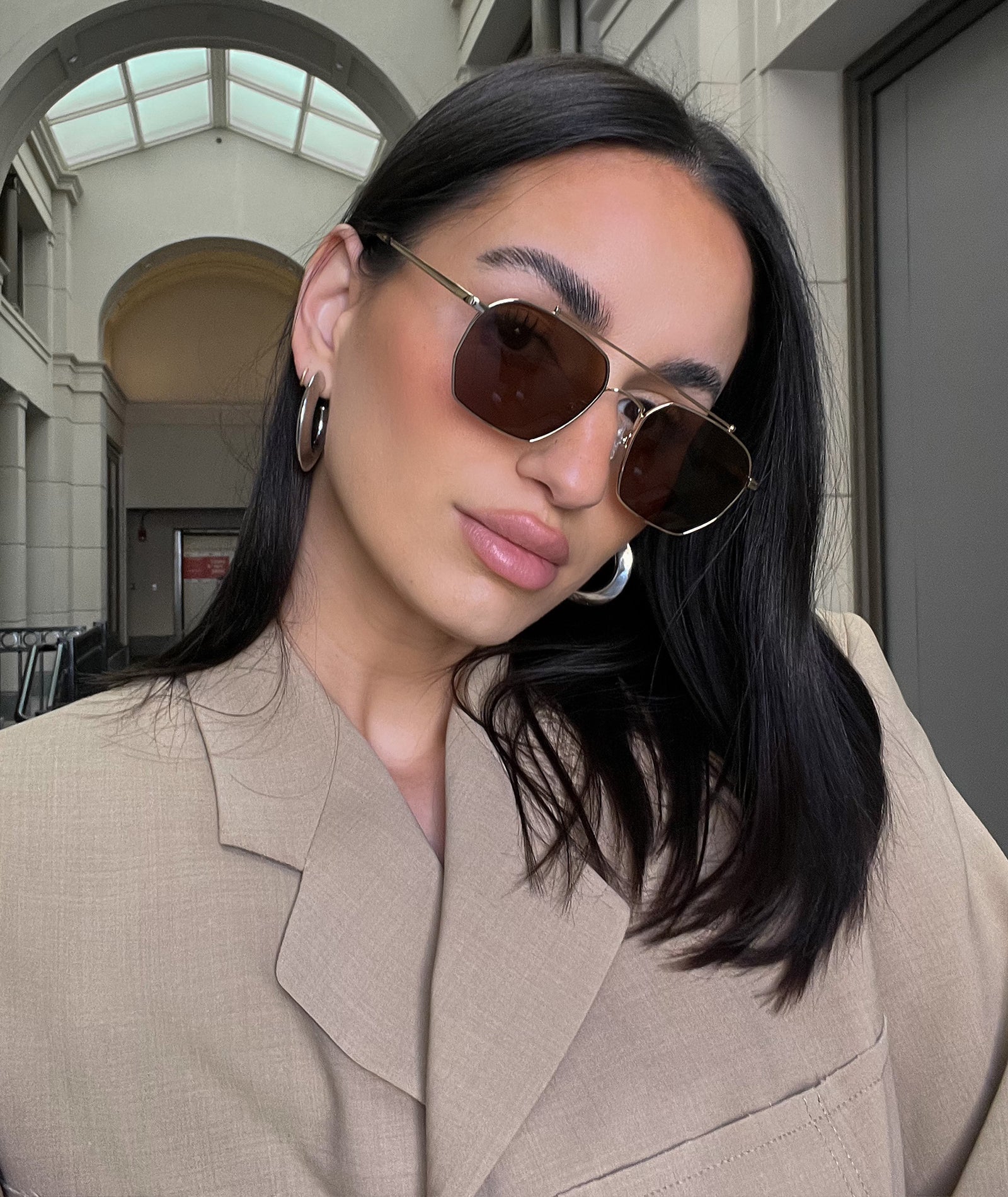 VEHLA Bowie - Gold/Choc - Sunglasses