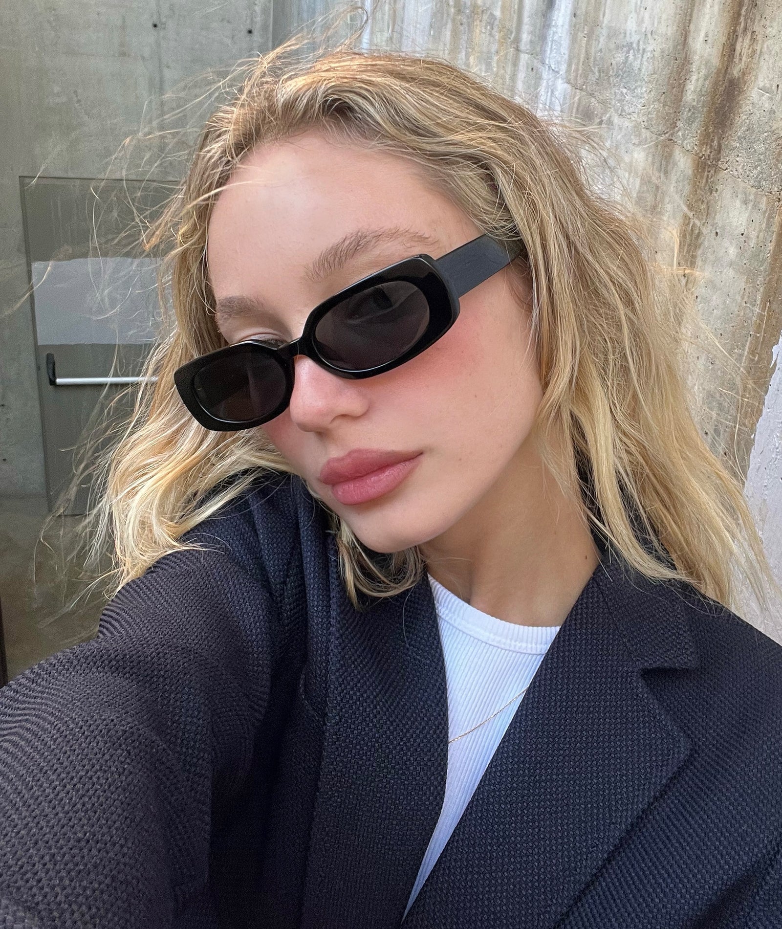 VEHLA Olsen - Black/Smoke - Sunglasses