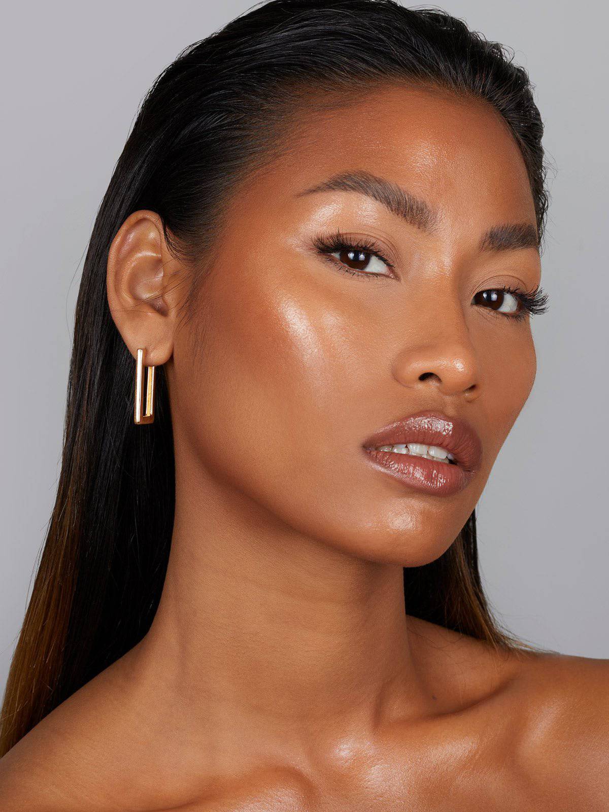 Refy Gloss Highlighter - Brightening Highlighter
