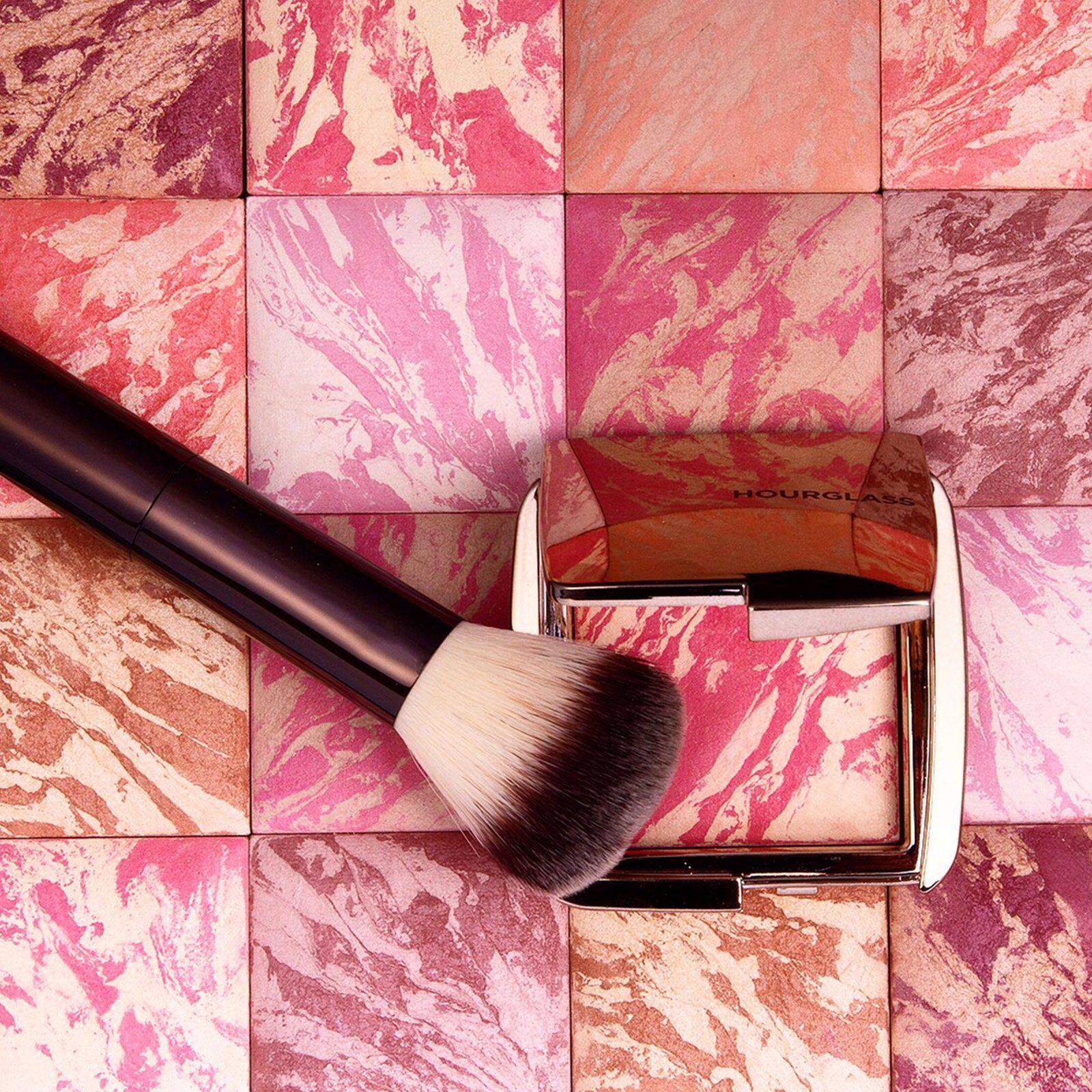Hourglass Ambient™ Lighting Blush - Illuminating Blush