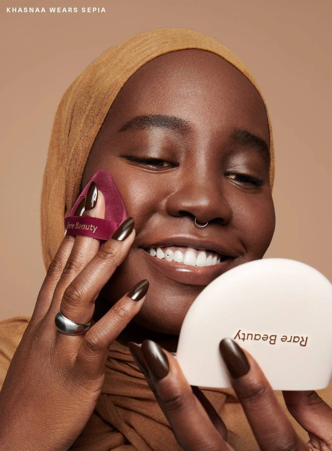 Rare Beauty Soft Touch Powder Puff - Powder Sponge