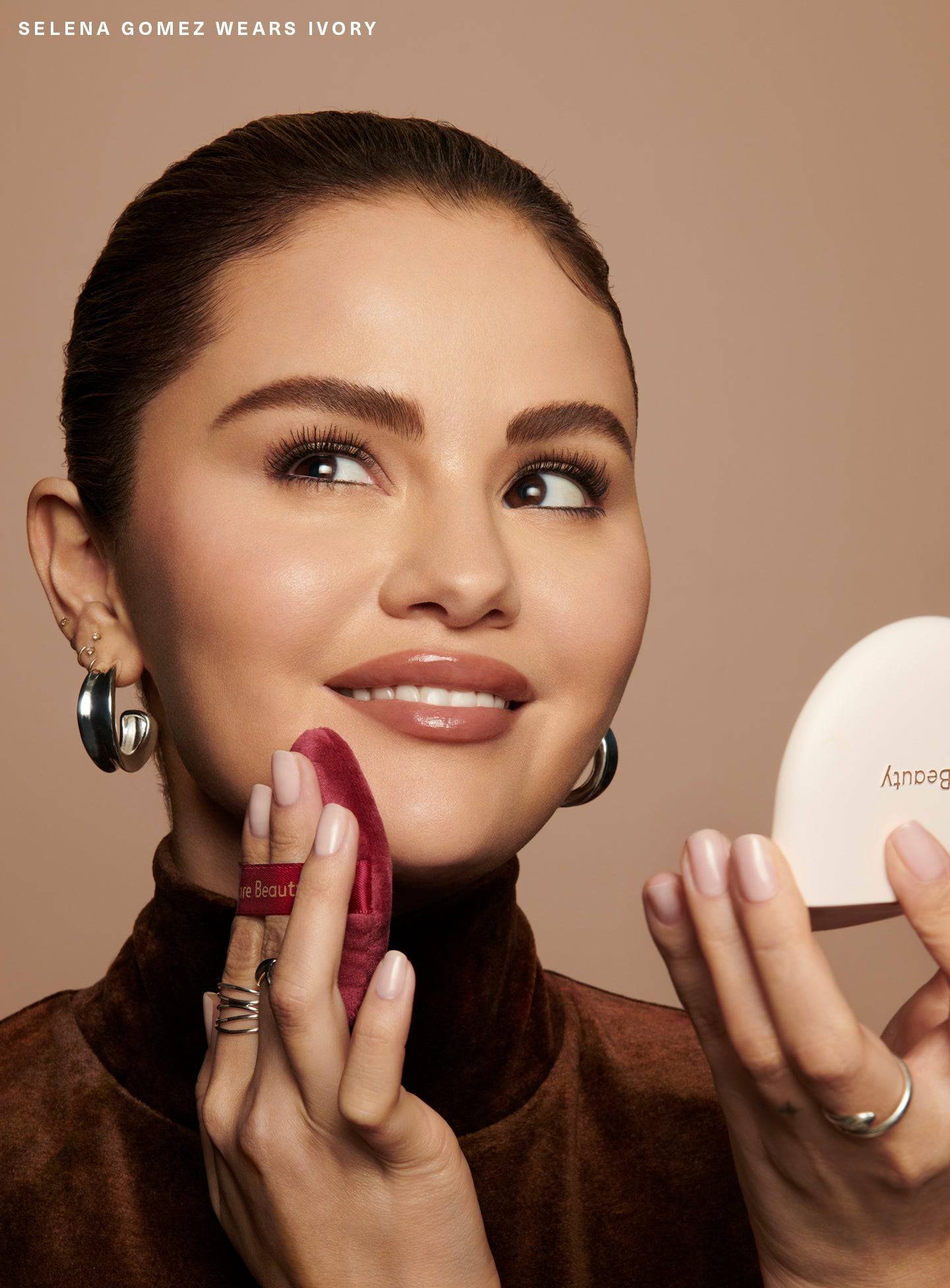 Rare Beauty Soft Touch Powder Puff - Powder Sponge