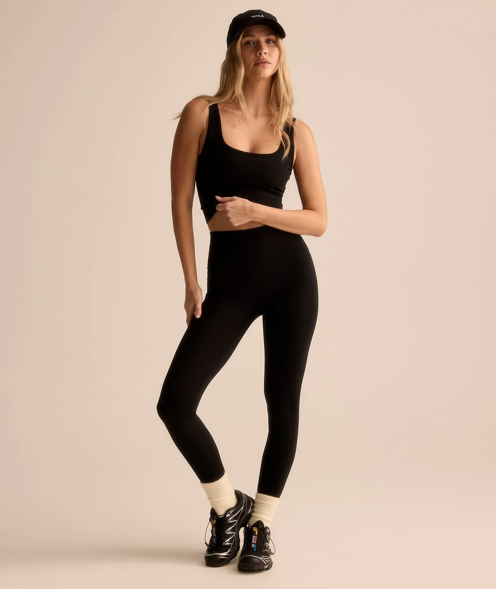VEHLA CROPPED TANK - BLACK - Crop Athlete