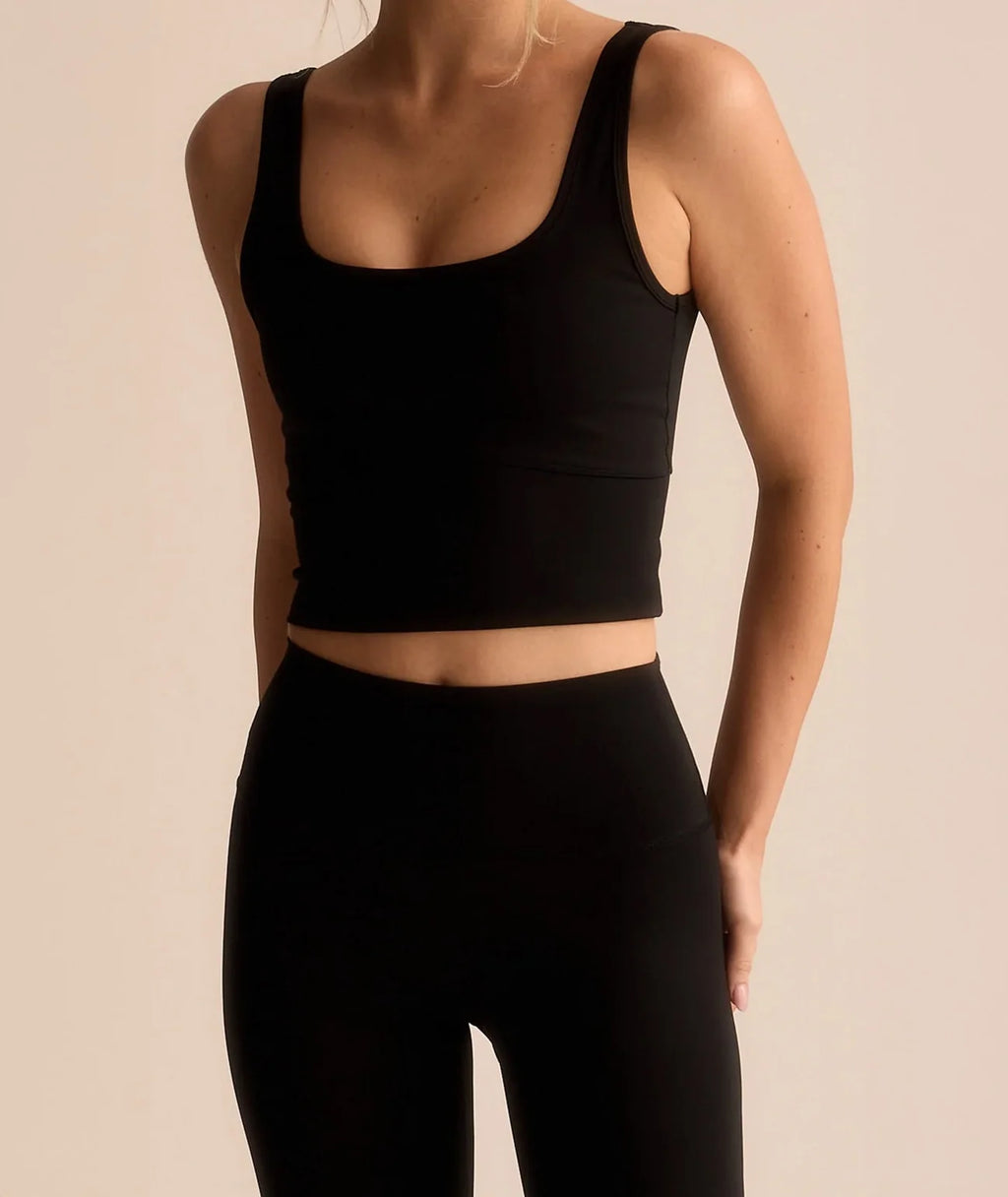 VEHLA CROPPED TANK - BLACK - Crop Athlete