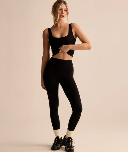 VEHLA CROPPED TANK - BLACK - Crop Tank