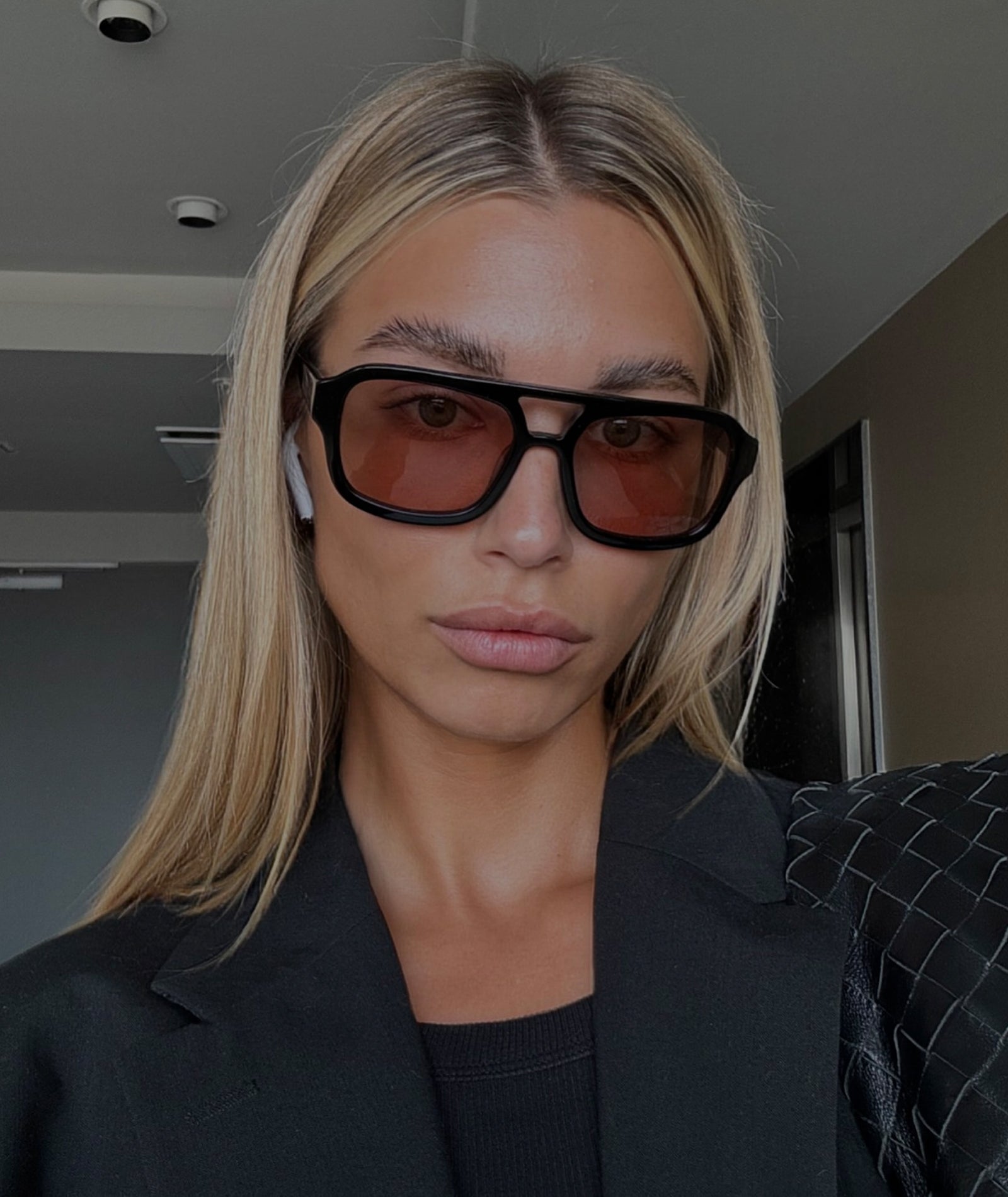 VEHLA Dixie - Black/Toffee - Sunglasses