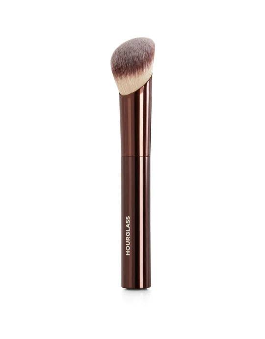 Hourglass Ambient Soft Glow Foundation Brush - Foundation Brush