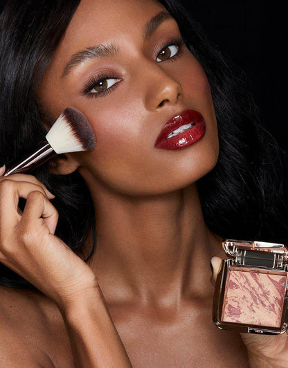 Hourglass Ambient™ Lighting Blush - Illuminating Blush