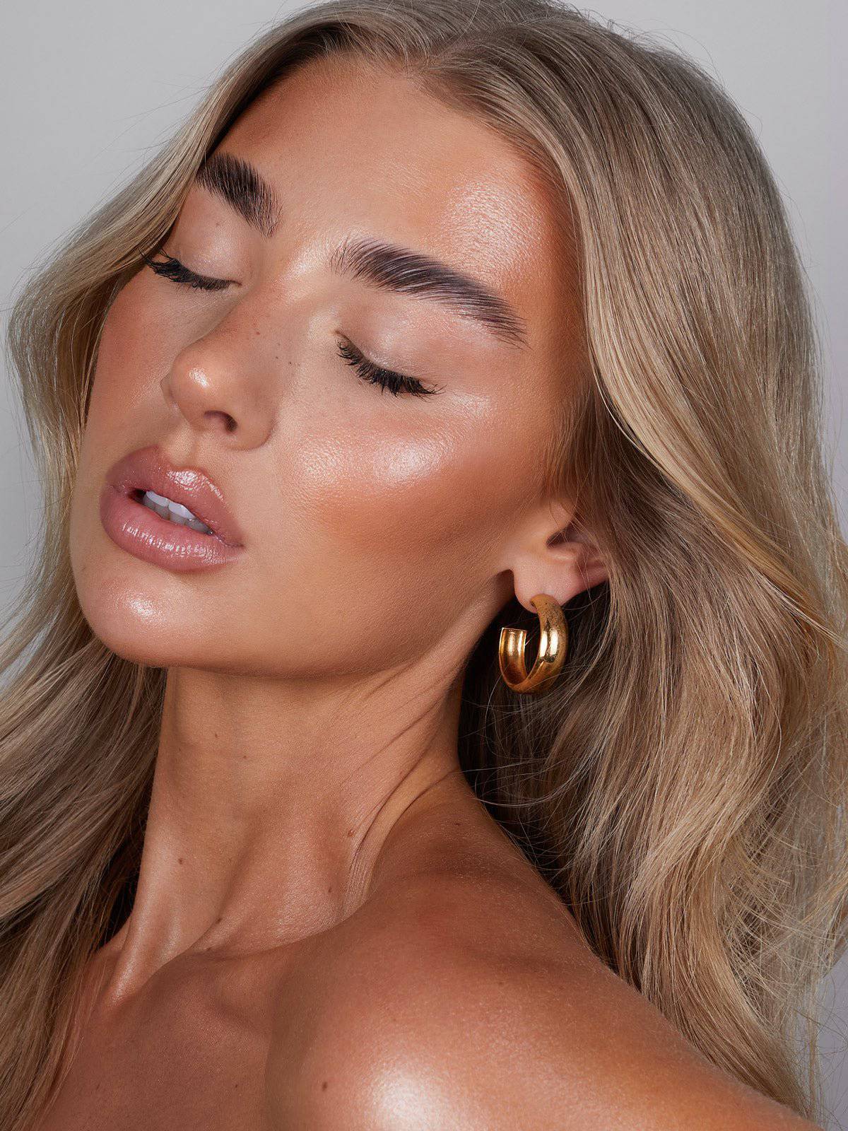 Refy Gloss Highlighter - Brightening Highlighter
