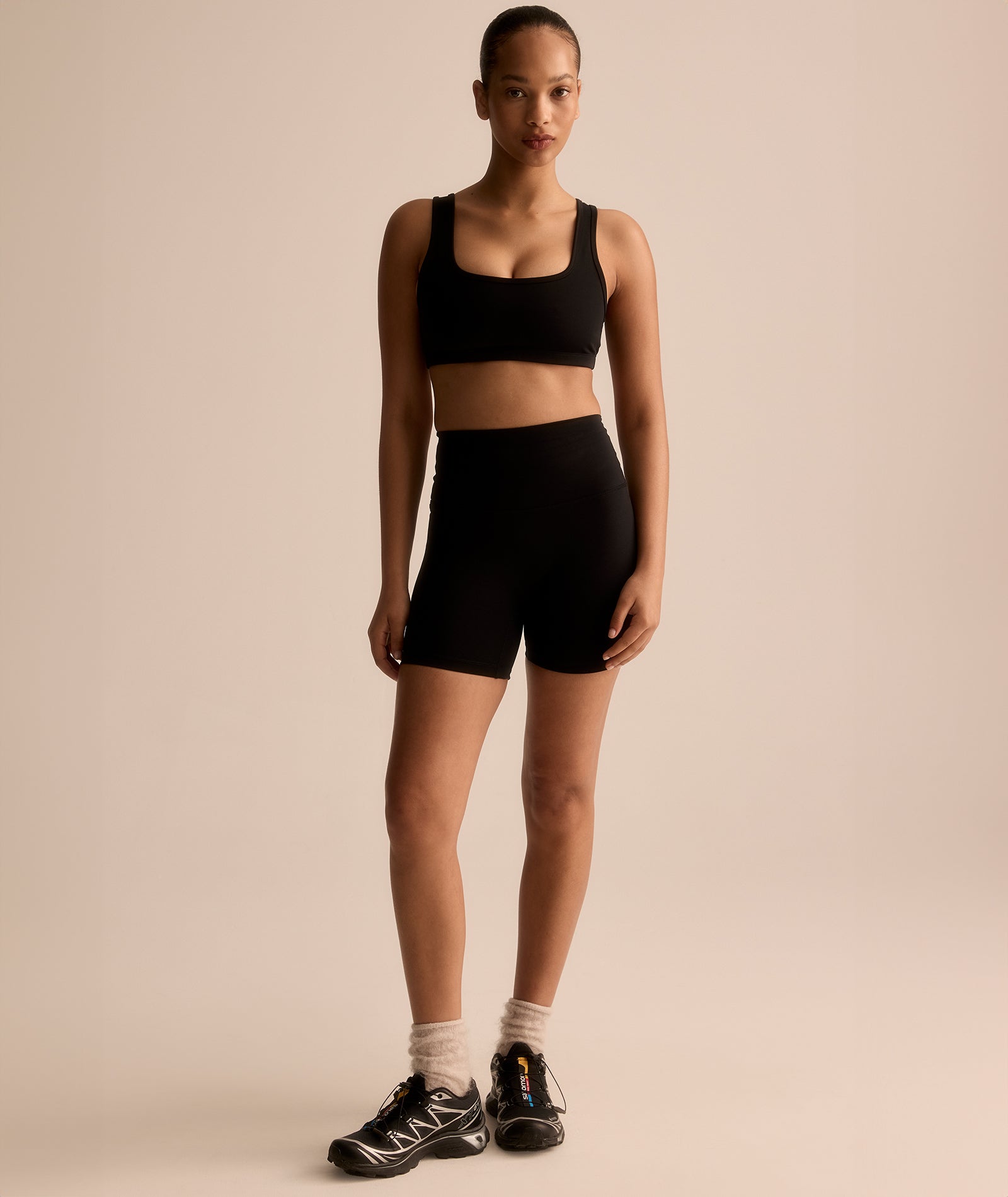 VEHLA SPORTS BRA - BLACK - Sports Bra