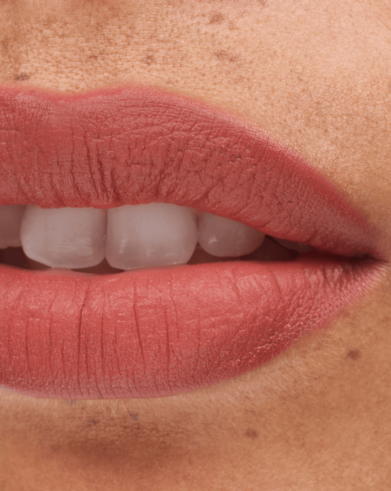 Glossier G Suit - Lip Gloss