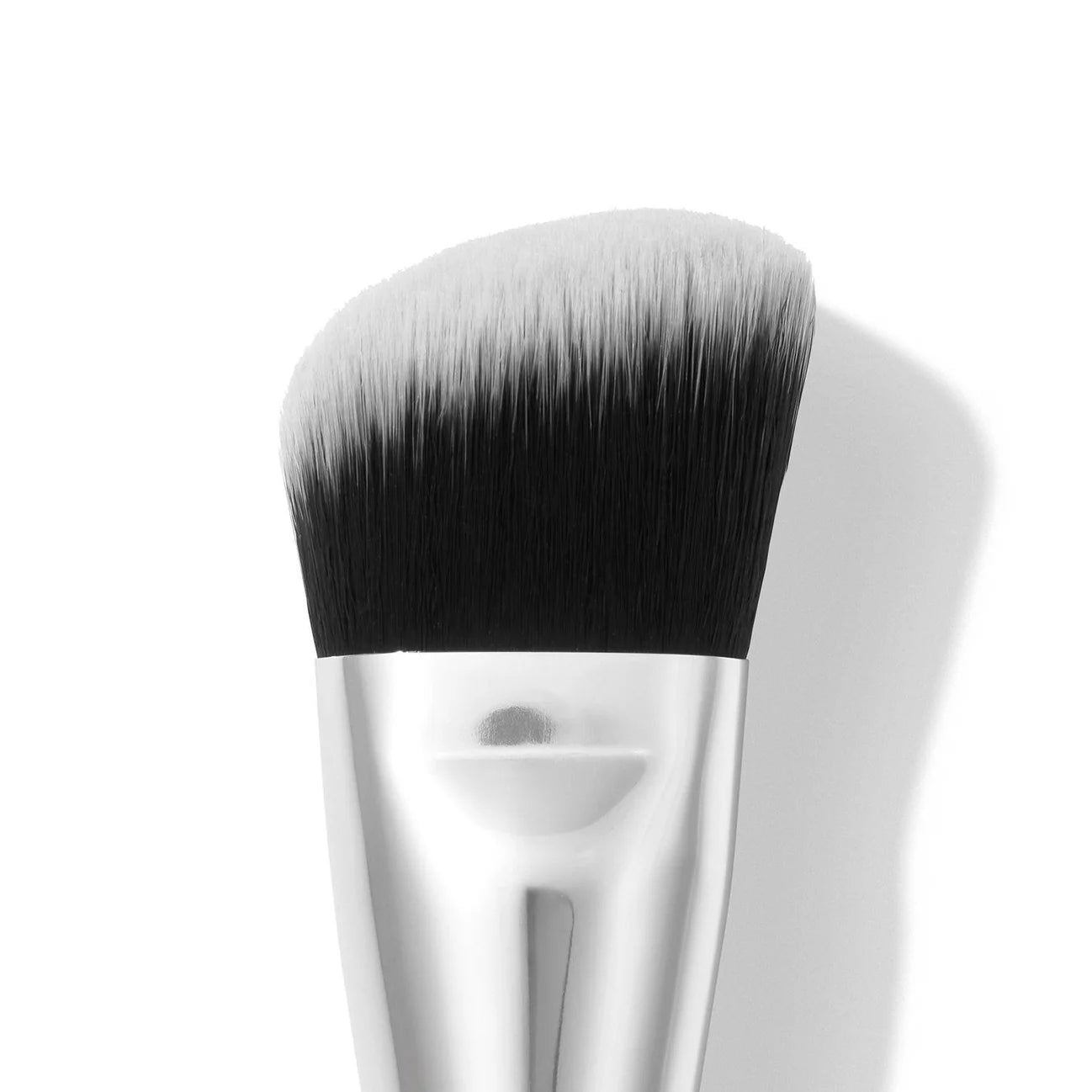 Haus Labs Foundation Brush - Foundation Brush