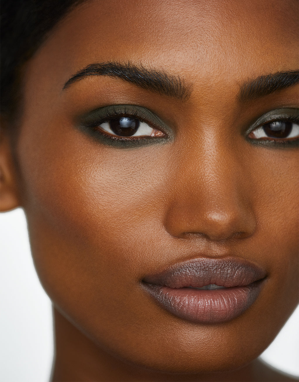 Hourglass Voyeur Waterproof Gel - Eyeliner